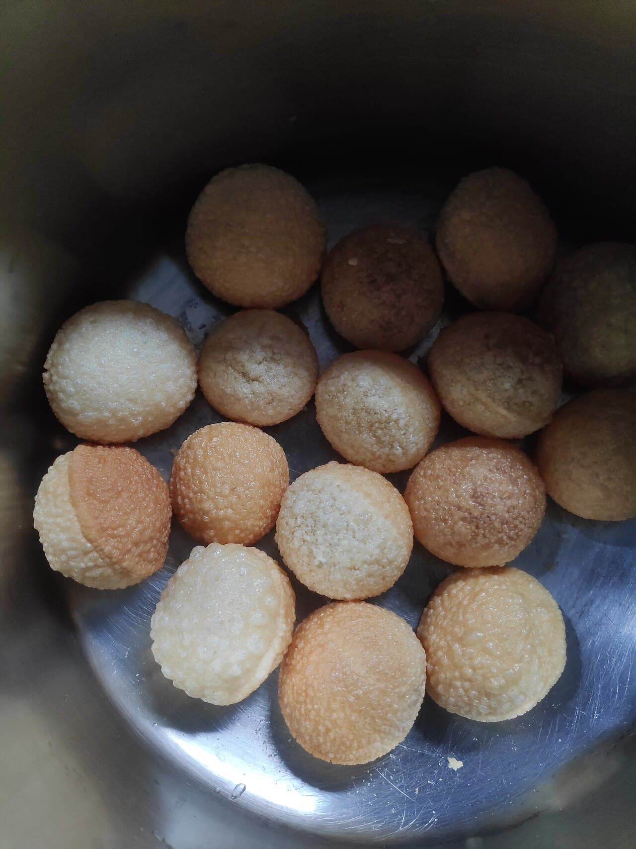 Golden crisp hollow puris